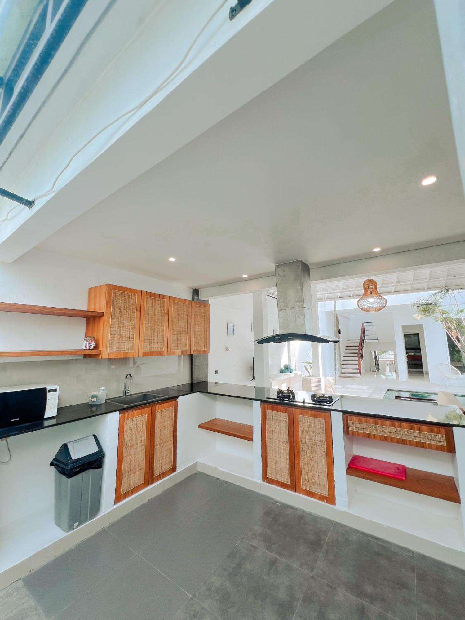Apple Villas & Apartments Kerobokan  Luaran gambar
