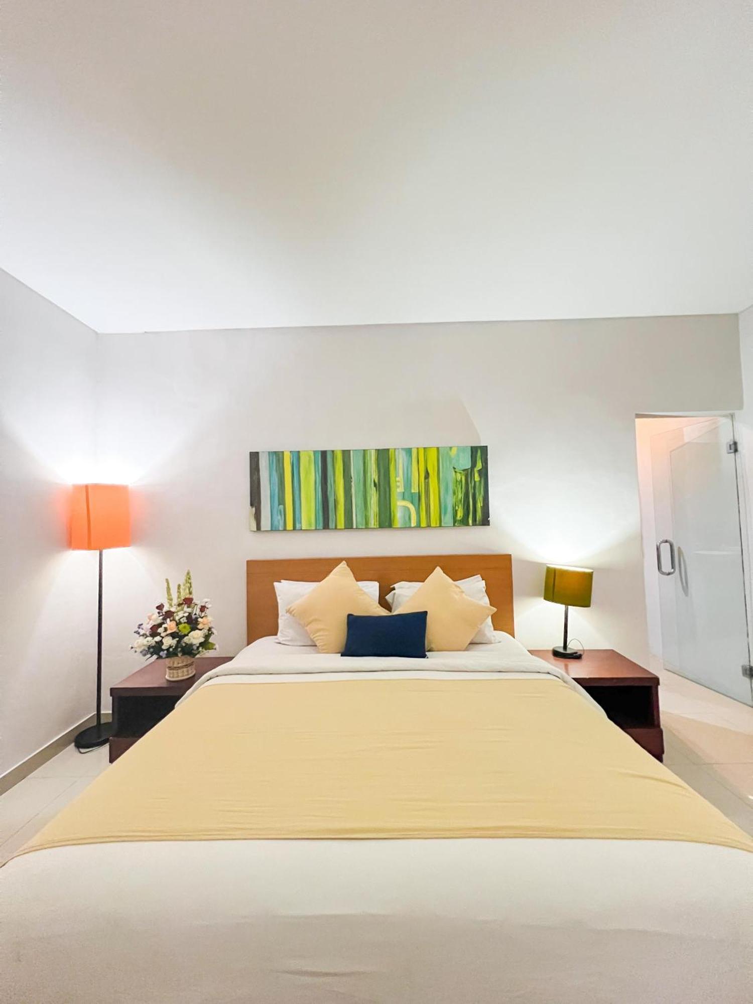Apple Villas & Apartments Kerobokan  Luaran gambar