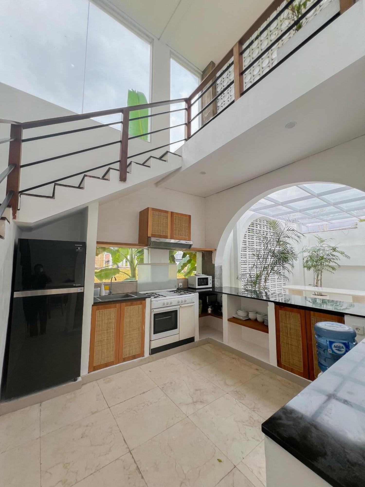 Apple Villas & Apartments Kerobokan  Luaran gambar